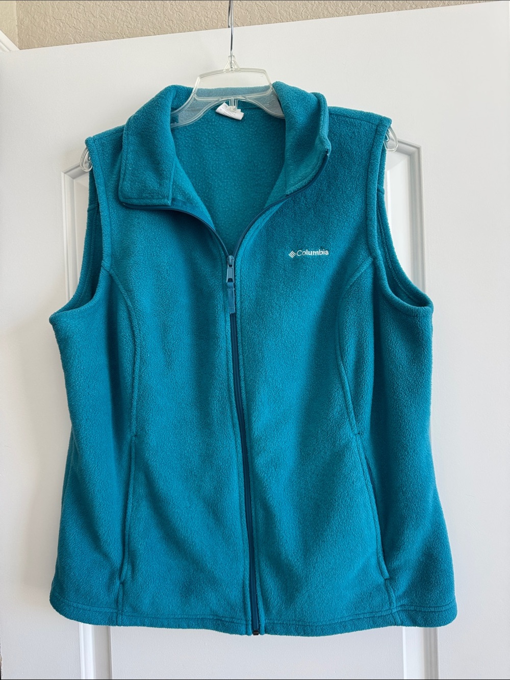 Columbia Women’s Teal Full-Zip Fleece Vest